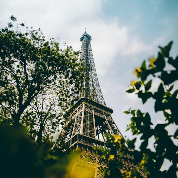 Eiffel tower photo